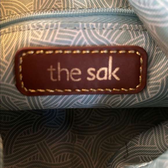 The Sak Lucia Brown Leather Crossbody Bag With Zipper - Picture 8 of 14